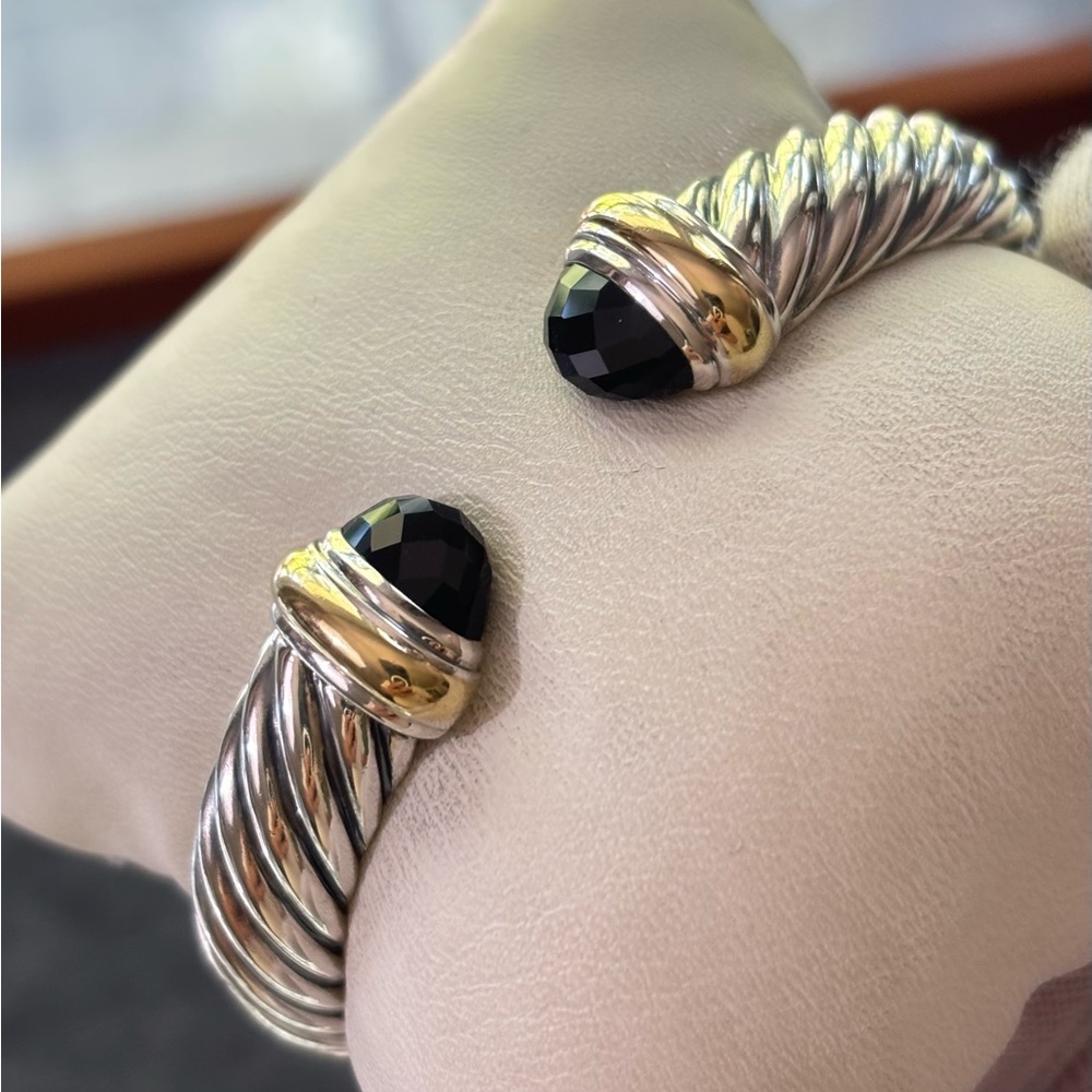 David Yurman 925 & 18k Gold Sculpted Cable Bracelet with Black Onyx-Small - Picture 9 of 9